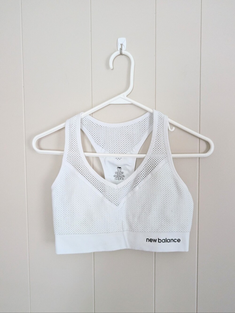 New Balance Women's White Sports Bra Size XL